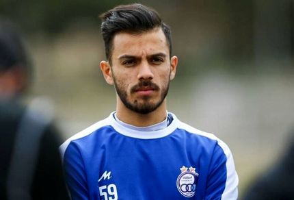 بازیکنان ناراضی استقلال یکی پس از دیگری ماندنی شدند