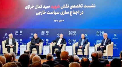 ظریف: میانه‌روی همیشه بر سیاست‌ها و رفتار شهید خرازی حاکم بود