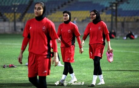لیگ برتر فوتبال بانوان: اولین برد پرسپولیس در روز صدرنشین گل گهر / مدعی قهرمانی پرقدرت آغاز کرد