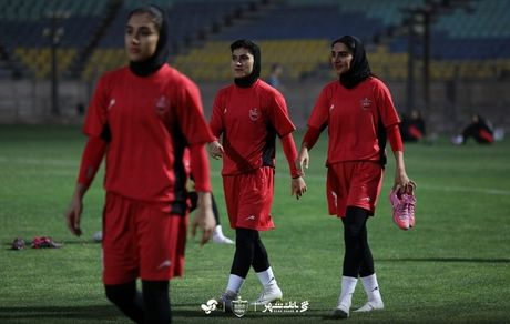 لیگ برتر فوتبال بانوان: اولین برد پرسپولیس در روز صدرنشین گل گهر / مدعی قهرمانی پرقدرت آغاز کرد