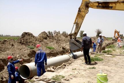 طرح آبرسانی به ۷۱۰۰ روستای کشور آغاز شد