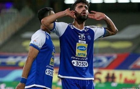 گلزن استقلالی‌ها در دربی هم کرونایی می‌شود؟