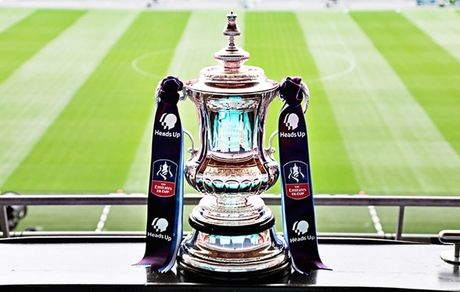 بازی فوتبال آرسنال - چلسی؛ یک گام تا جام