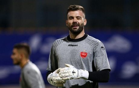 محکومیت سنگین پرسپولیس بخاطر دروازه‌بان خارجی