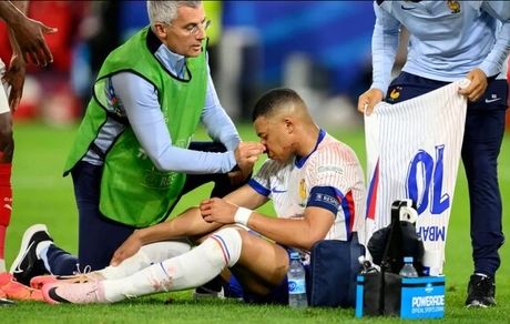 ام‌باپه بازی حساس مقابل هلند را از دست داد