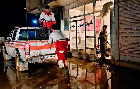 امدادرسانی به سیل‌زدگان شهرهای چایپاره و خوی پایان یافت