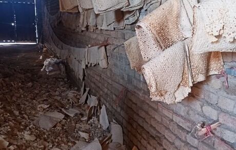کشف ۲ انبار خشک کردن نان تازه در بروجرد
