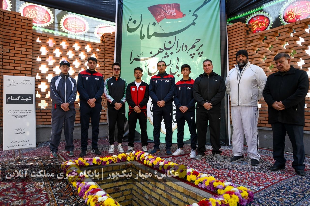 تدفین و تشییع شهید گمنام ۱۷ ساله در یادمان مجموعه ورزشی غدیر ارومیه