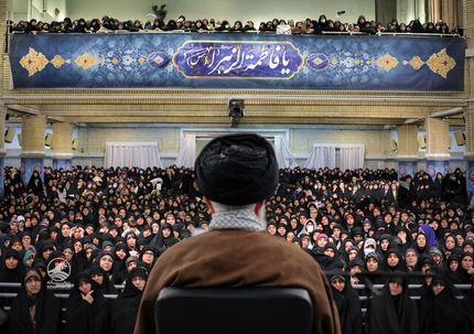 رهبر انقلاب فردا با اقشار مختلف بانوان دیدار خواهندکرد