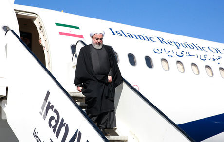 روحانی برای دیدار با آبه وارد توکیو شد