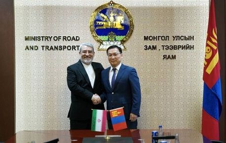 رحمانی فضلی در حال رایزنی برای برقراری پرواز مستقیم بین ایران و مغولستان