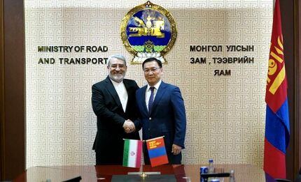 رحمانی فضلی در حال رایزنی برای برقراری پرواز مستقیم بین ایران و مغولستان