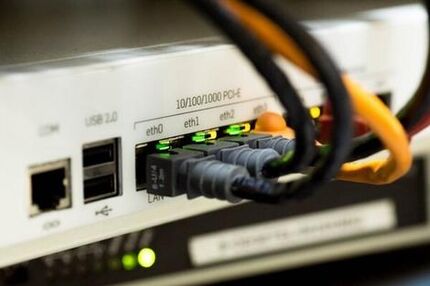 آمریکا لغو تحریم خدمات اینترنتی و فناوری محور برای کاربران ایرانی را آغاز کرد