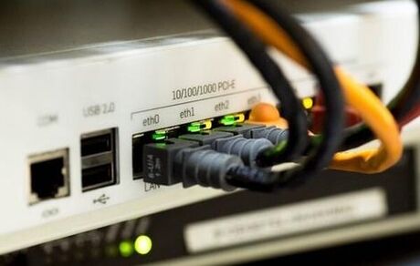 آمریکا لغو تحریم خدمات اینترنتی و فناوری محور برای کاربران ایرانی را آغاز کرد