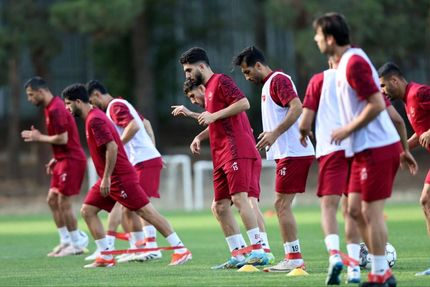 اولین تمرین پرسپولیس با هدایت وحید هاشمیان برگزار شد