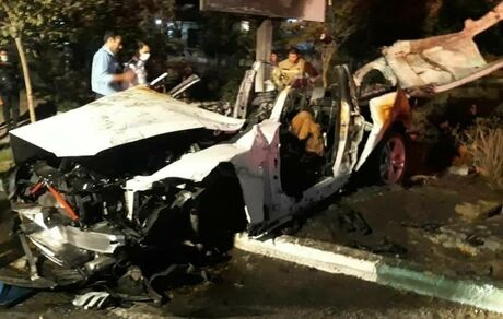 جزئیات تصادف خونین بی‌ام‌و با گاردریل و درگذشت ۲ سرنشین در تهران