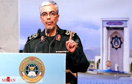 سرلشگر باقری: با روایت درست از دروغ و تحریف «دفاع مقدس» به دور باشیم