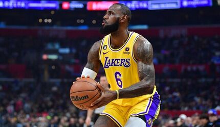 لبران جیمز رکورددار NBA شد