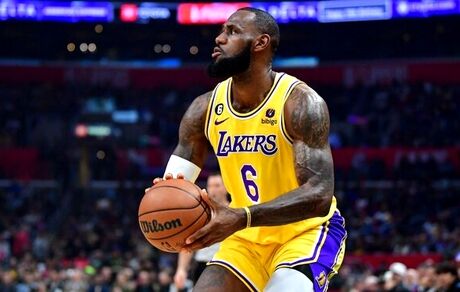 لبران جیمز رکورددار NBA شد