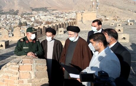 تاکید رئیس جمهور بر فراهم کردن شرایط ثبت جهانی فلک‌الافلاک