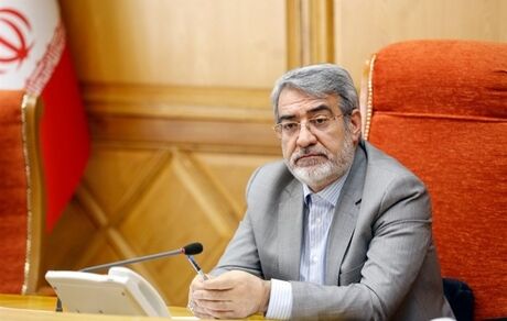 برخورداری یکسان نامزدهای انتخابات از امکانات عمومی یک الزام قانونی است
