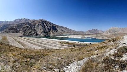 آب ورودی به سدهای کشور، ۳۷ درصد کاهش یافته است