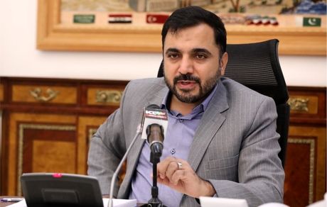 وزیر ارتباطات دستور بررسی فوری کیفیت اینترنت شد