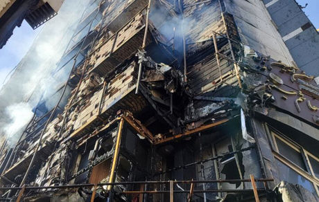 ده‌ها مصدوم در آتش سوزی بزرگ در ساختمانی در سبزوار