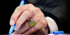  کمک ۵۰۰ میلیون تومانی رهبر انقلاب برای آزادی زندانیان نیازمند