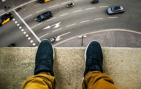 پلیس: دختر ۱۳ ساله کرجی خودکشی کرده است