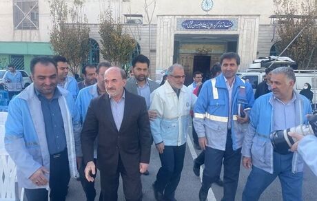 مانور زلزله در مدارس سراسر کشور برگزار شد/ پیگیری برای اجرای فصلی مانور به جای سالانه