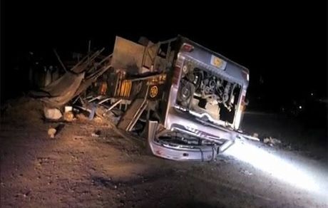 اتوبوسی در پاکستان به دره سقوط کرد / ۴۲ نفر کشته و زخمی شدند