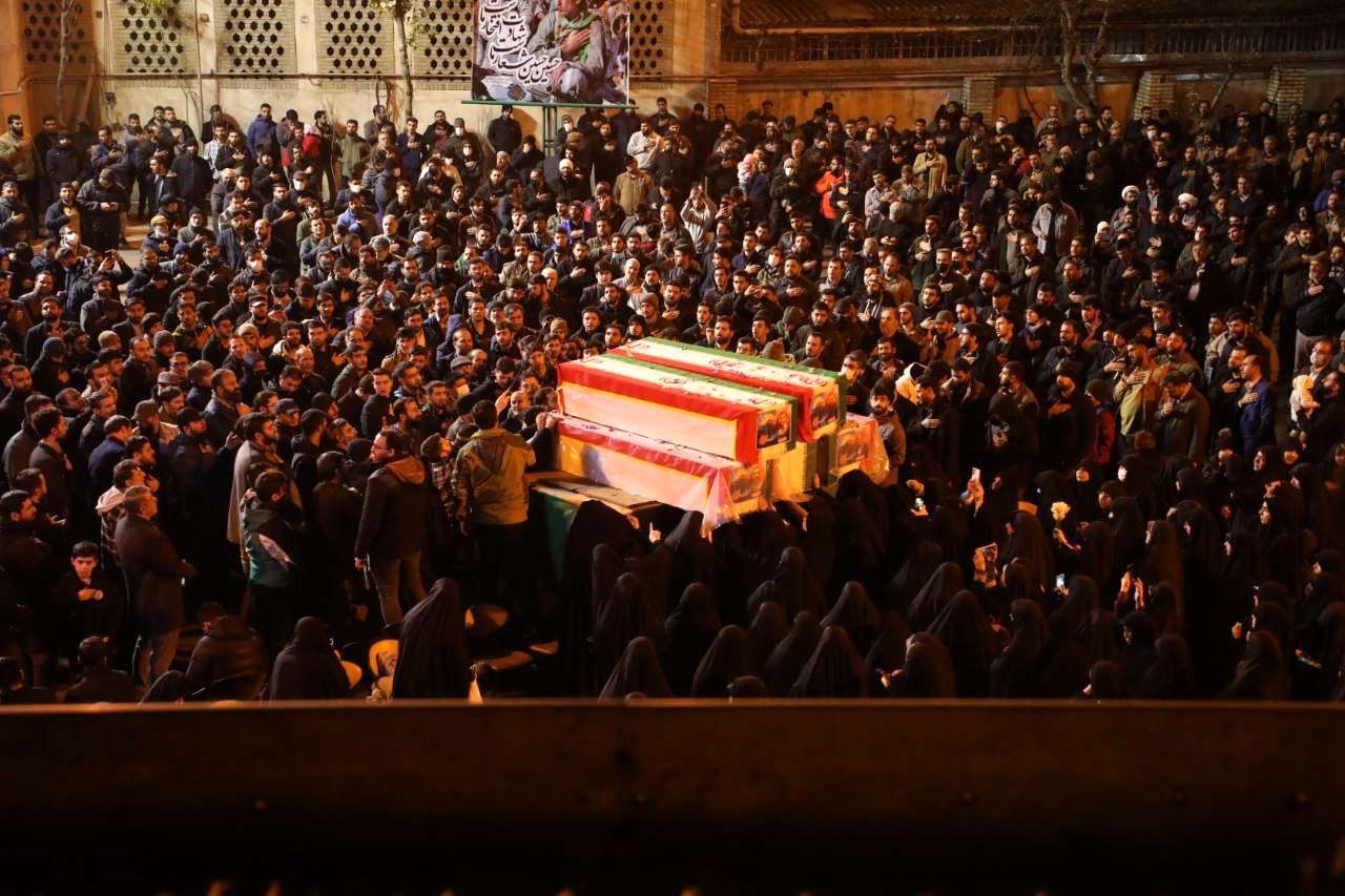 وداع با پیکرهای مطهر ۵ شهید حمله تروریستی اسرائیل