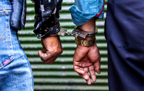 قتل ۳ نفر در نزاع مسلحانه در آبادان / دستگیری ۴ نفر از عاملان تیراندازی