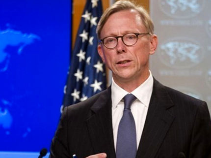 
برایان هوک: غنی سازی ایران نگران کننده است/ طرح «صلح هرمز» روحانی مضحک است؛ کسی آن را جدی نمی‌گیرد
