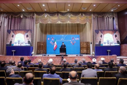 فعالان اقتصادی افسران حوزه تولید کشور هستند