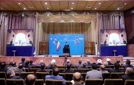 فعالان اقتصادی افسران حوزه تولید کشور هستند