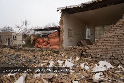 ۹۲۵۰ خانه در زلزله خوی آسیب دیدند