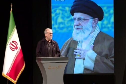 رئیس جمهور: دشمن قادر نخواهد بود ایران را با تهدید تسلیم کند / جنگ قطعا به نفع کشور نیست