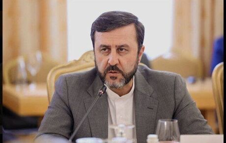 معاون عراقچی: تنگه هرمز زیر فرمان ایران است نه سنتکام