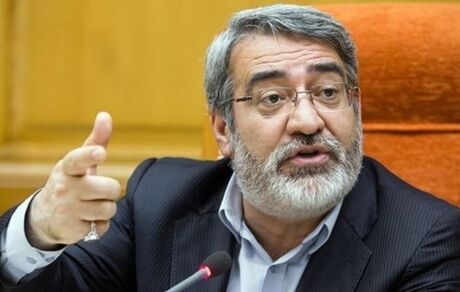 وزیر کشور : امکان گفت‌وگو با آمریکا در شرایط فعلی فراهم نیست 