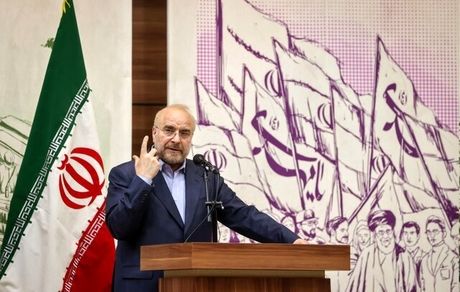 سخنان انتخاباتی قالیباف: مایه تاسف است وزیر زن نداریم / در همۀ دوران مدیریتم، به جوانگرایی معتقد بوده‌ام