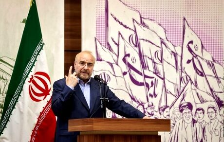 سخنان انتخاباتی قالیباف: مایه تاسف است وزیر زن نداریم / در همۀ دوران مدیریتم، به جوانگرایی معتقد بوده‌ام