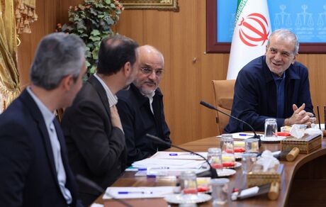 رئیس جمهور: جنگ به نفع هیچ‌کس نیست / وحدت بزرگترین سرمایه کشور در شرایط کنونی است