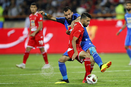 ردپای وطن‌فروشی در ماجرای صدور مجوز حرفه‌ای استقلال و پرسپولیس