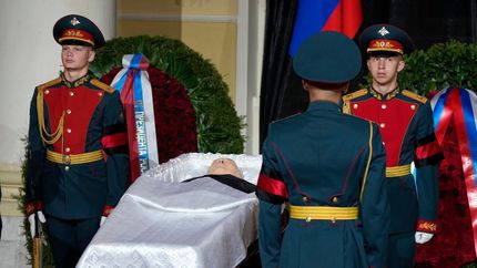 مراسم تدفین گورباچف برگزار شد / پوتین به خاکسپاری نیامد