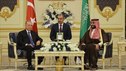 دیدار اردوغان و بن سلمان بدون حضور خبرنگاران برگزار شد