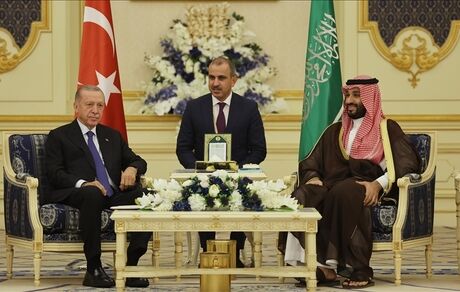 دیدار اردوغان و بن سلمان بدون حضور خبرنگاران برگزار شد