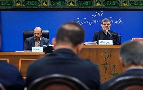 نماینده دادستان: یک ترخیص کار عمده گمرک با دستور «عباس ایروانی» متواری است