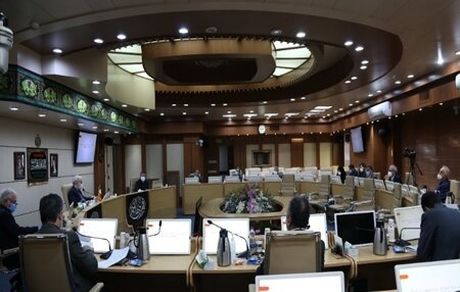 جلسه اضطراری وزیر بهداشت با فعالان دارو و تجهیزات پزشکی